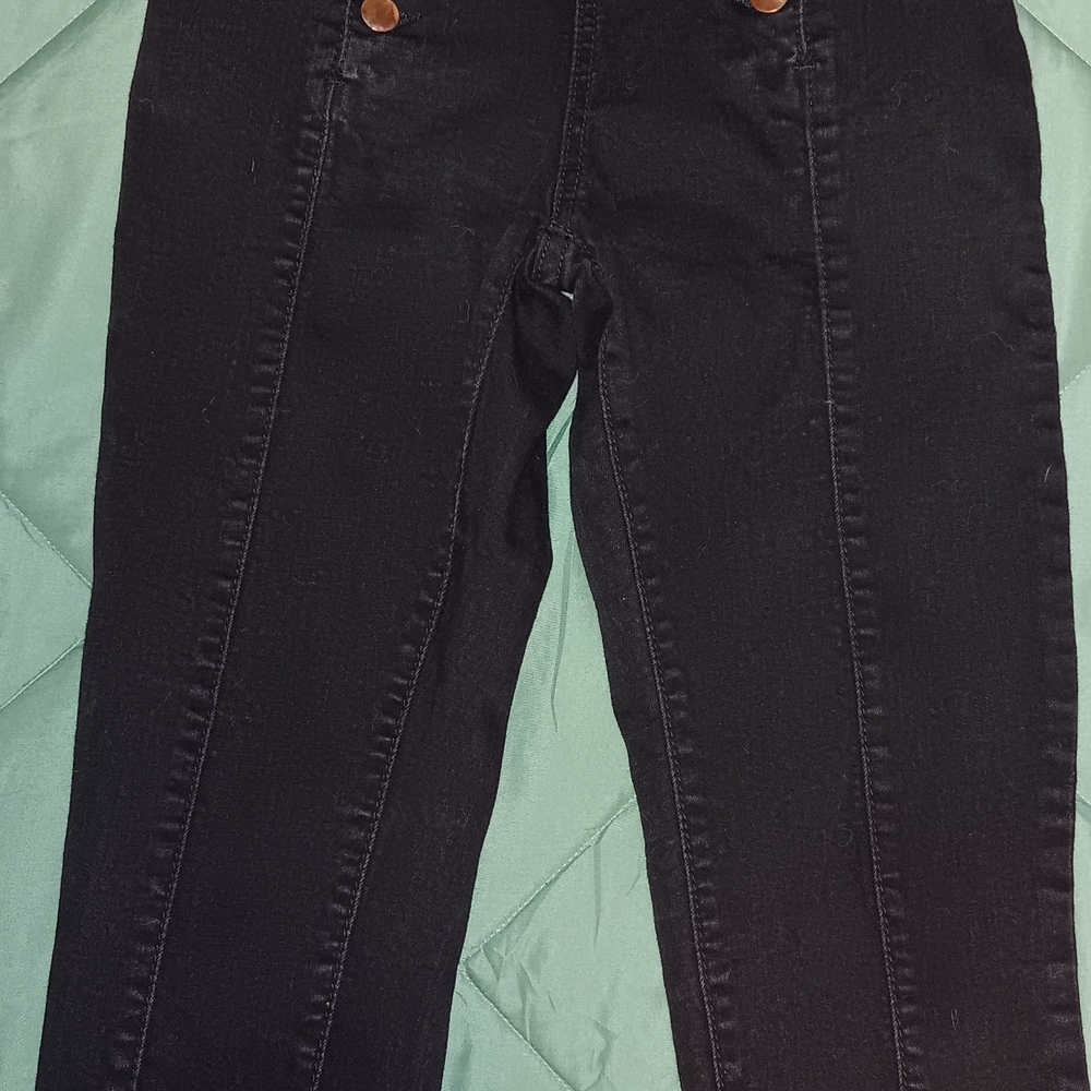 Indigo Rein Black Cropped Jeans